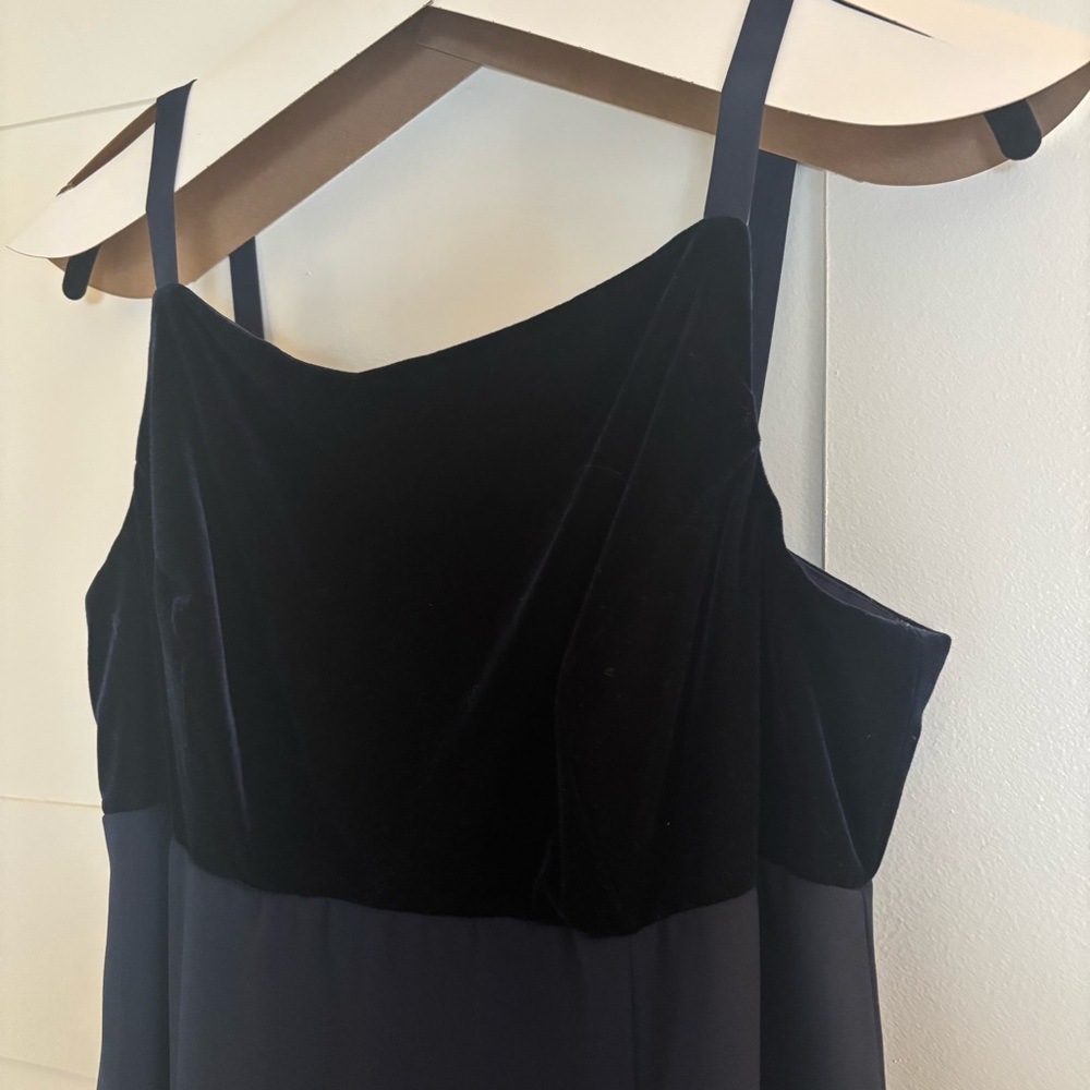 Vintage 90s Y2K Velvet empire waist short flowy party dress navy. fit like sz 8